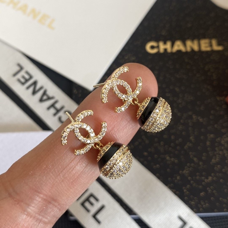 Ch**el earrings